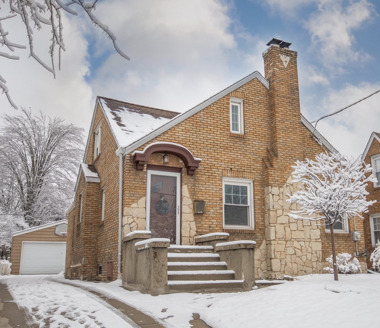 Looking to Buy a Home In 2021? Start This 9-Step Checklist Now